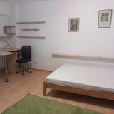 Decebal, Calea Calarasi, Muncii, metrou 3 minute